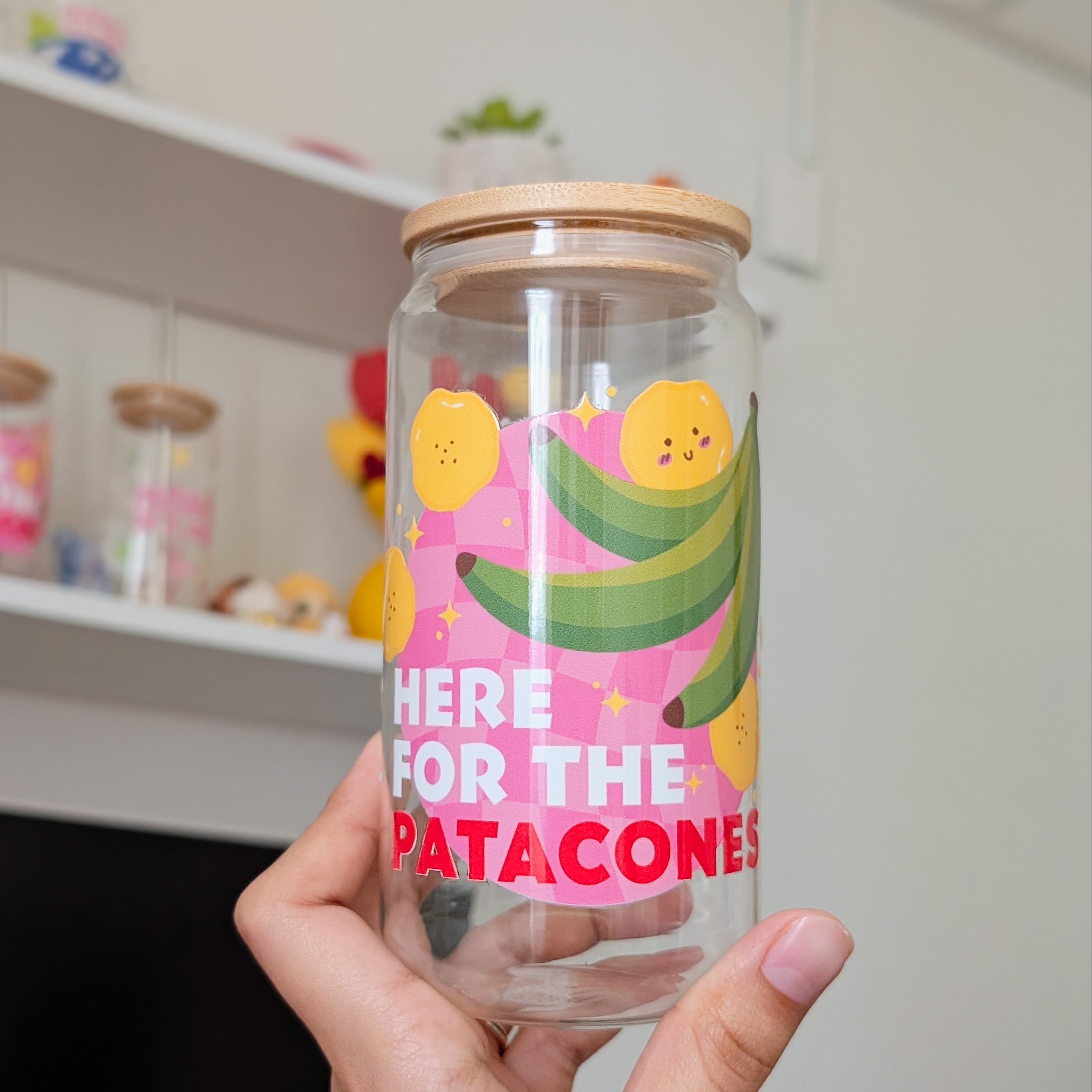 Vaso de vidrio 18oz – Here for the Patacones